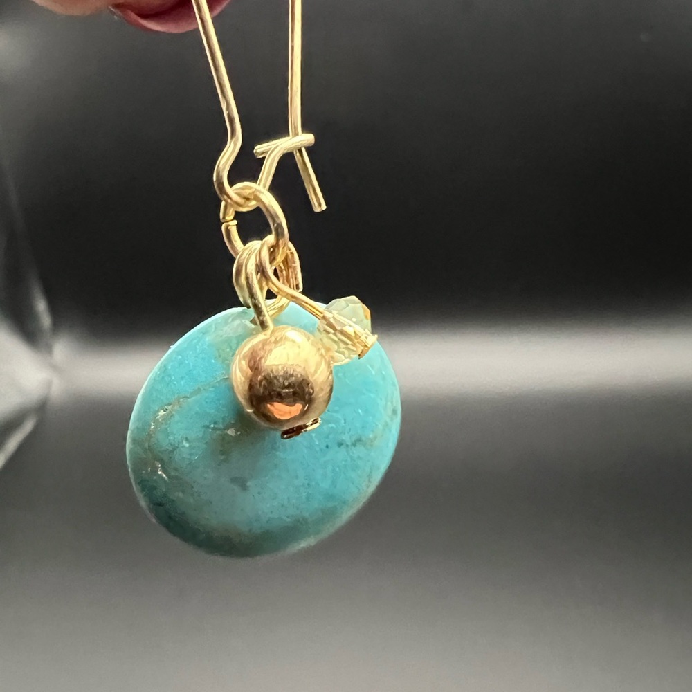 Turquoise Howlite and Gold Tone Dangle Earrings - Picture 3 of 3